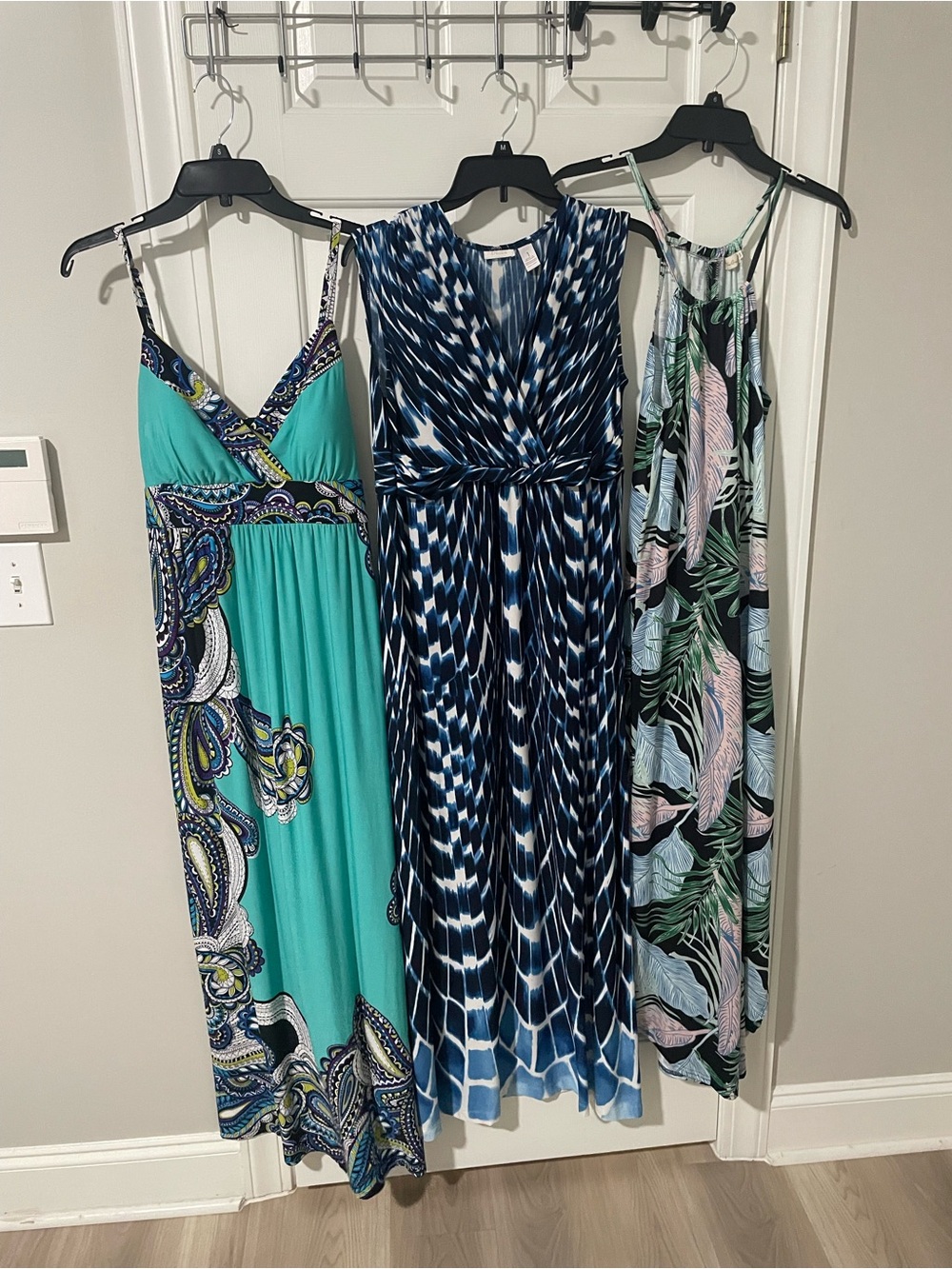 Blue Patterned V-Neck Maxi Dress - Women's Summer Dresses medium